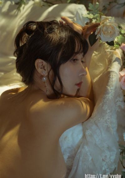 性感文胸欧美_4K超清免费观看