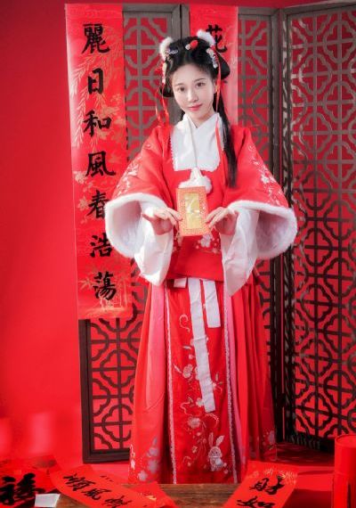 变态挤奶水av大片_蓝光迅雷电影在线