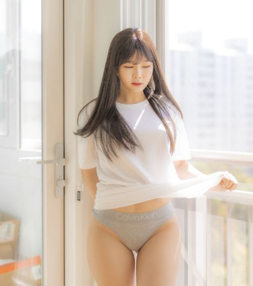 大胆人体艺术摄影一区二区_神马影院手机在线观看