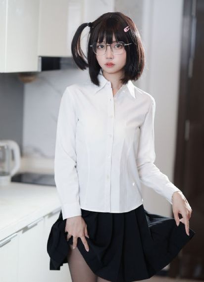 免费古装a级毛片码_BD日韩免费观看