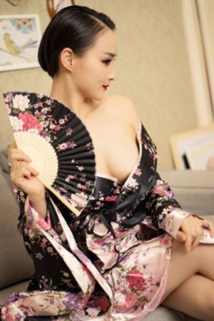 色婷婷一区二区三区久久久_超清迅雷电影在线
