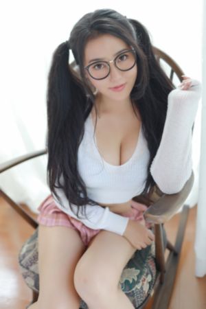 亚洲色图激情文学_720迅雷电影在线