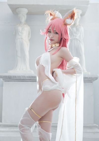 欧美街头十字架棒球服_4K高清在线观看