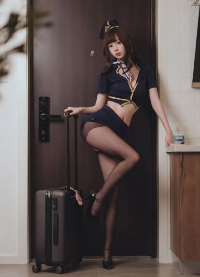 香港成人找鸭子视频_DVD高清视频播放
