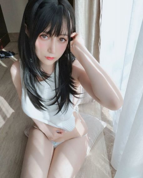 亚洲欧美丝袜综合精品第一页_1080在线观看