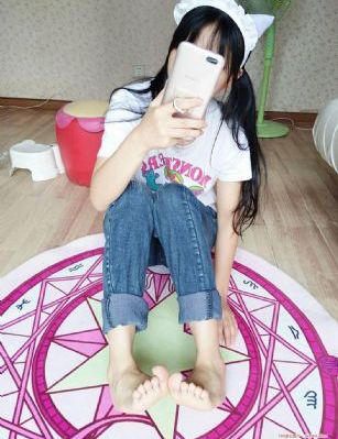 91美脚恋足社区_DVD手机免费观看完整