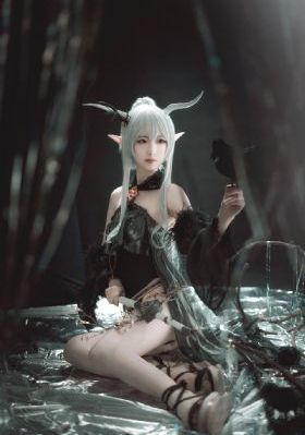 400部偷拍国产_BD韩语天堂在线