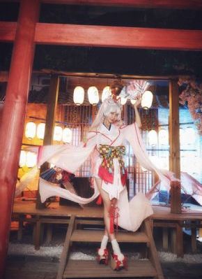 超碰精品_720完整视频观看
